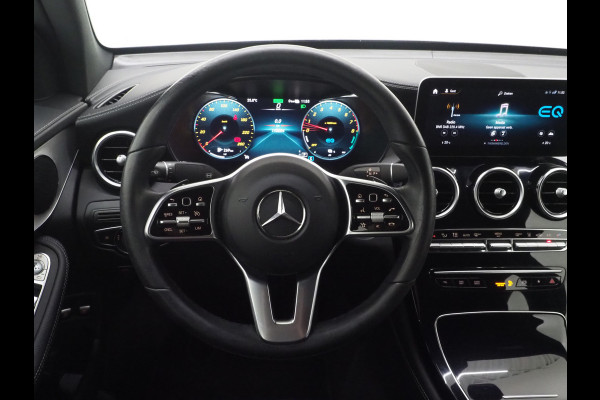 Mercedes-Benz GLC Coupé 300e 4MATIC | Leder | Camera | Virtual | Stoelverwarming | Donkere Hemel | Dodehoek | Carplay