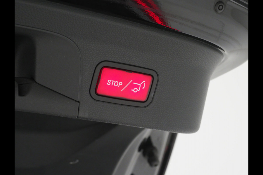 Mercedes-Benz GLC Coupé 300e 4MATIC | Leder | Camera | Virtual | Stoelverwarming | Donkere Hemel | Dodehoek | Carplay