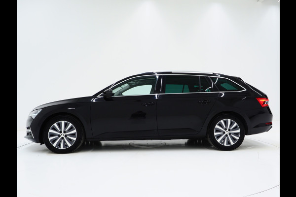 Škoda Superb Combi 1.4 TSI iV Style | Panoramadak | Trekhaak | Leder | 360 | Keyless | Adaptive Cruise | Memory | Carplay