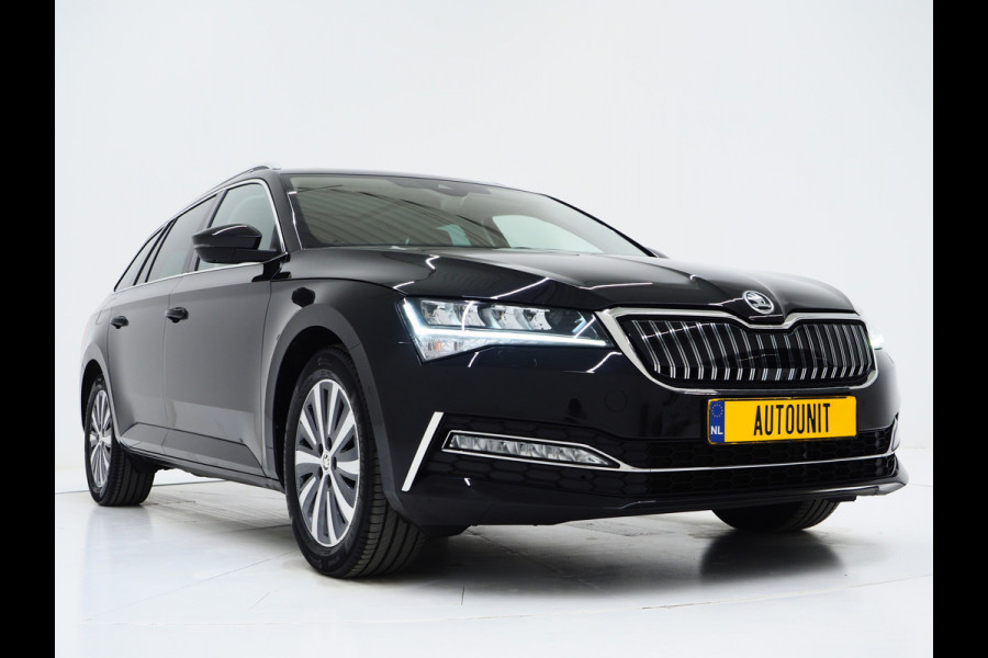 Škoda Superb Combi 1.4 TSI iV Style | Panoramadak | Trekhaak | Leder | 360 | Keyless | Adaptive Cruise | Memory | Carplay