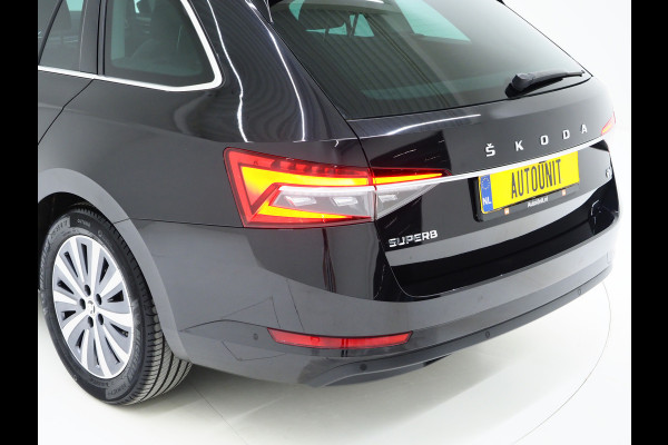 Škoda Superb Combi 1.4 TSI iV Style | Panoramadak | Trekhaak | Leder | 360 | Keyless | Adaptive Cruise | Memory | Carplay