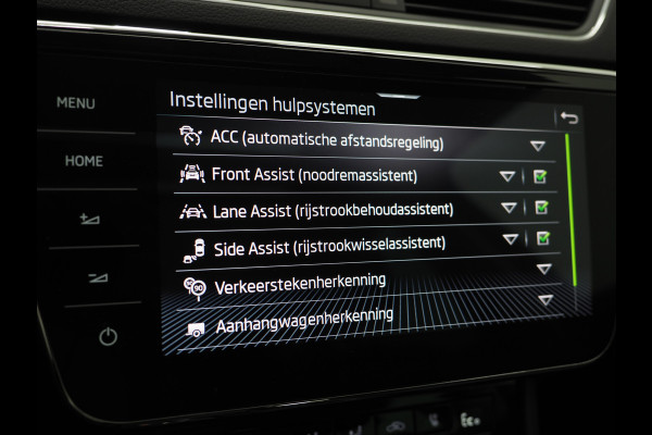 Škoda Superb Combi 1.4 TSI iV Style | Panoramadak | Trekhaak | Leder | 360 | Keyless | Adaptive Cruise | Memory | Carplay