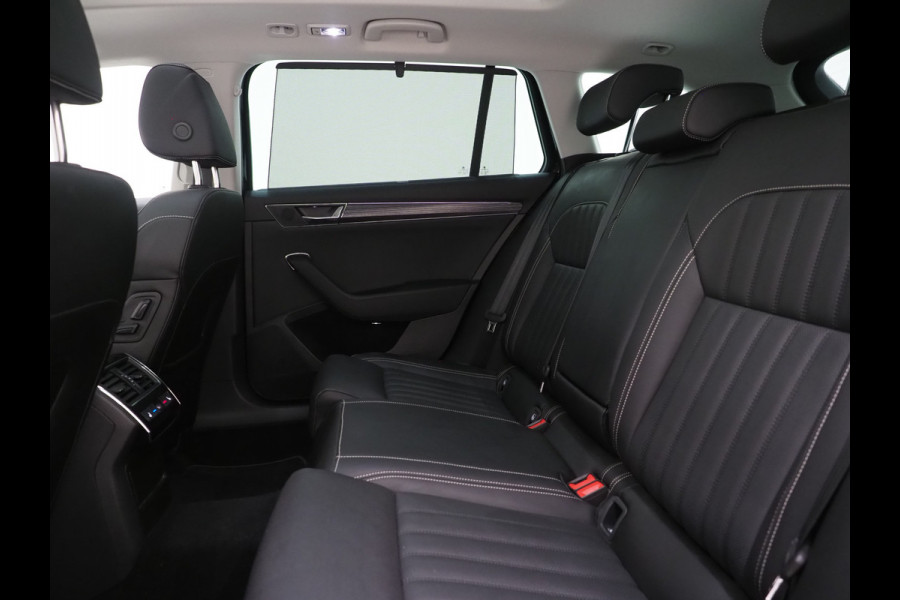 Škoda Superb Combi 1.4 TSI iV Style | Panoramadak | Trekhaak | Leder | 360 | Keyless | Adaptive Cruise | Memory | Carplay