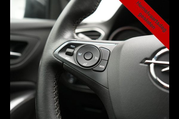 Opel Grandland X 1.6 Turbo 4x4 Ultimate PHEV 300pk Dealer O.H. | 360 Camera | Cruise Control | Lederen Sportstoelen Memory & Ventilatie | Stoelverwarming | Keyless | Blis | Led Koplampen | Apple Carplay | Park Assist | Navigatie | DAB | Plug In Hybrid |