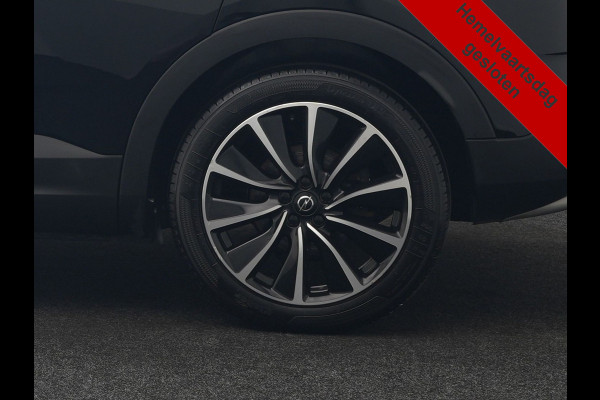 Opel Grandland X 1.6 Turbo 4x4 Ultimate PHEV 300pk Dealer O.H. | 360 Camera | Cruise Control | Lederen Sportstoelen Memory & Ventilatie | Stoelverwarming | Keyless | Blis | Led Koplampen | Apple Carplay | Park Assist | Navigatie | DAB | Plug In Hybrid |