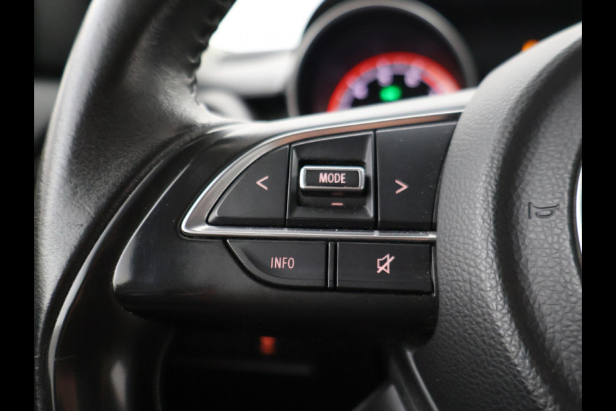Suzuki Swift 1.2 SELECT *45.134 KM* + TREKHAAK AFN. | CAMERA | STOELVERW. | CARPLAY