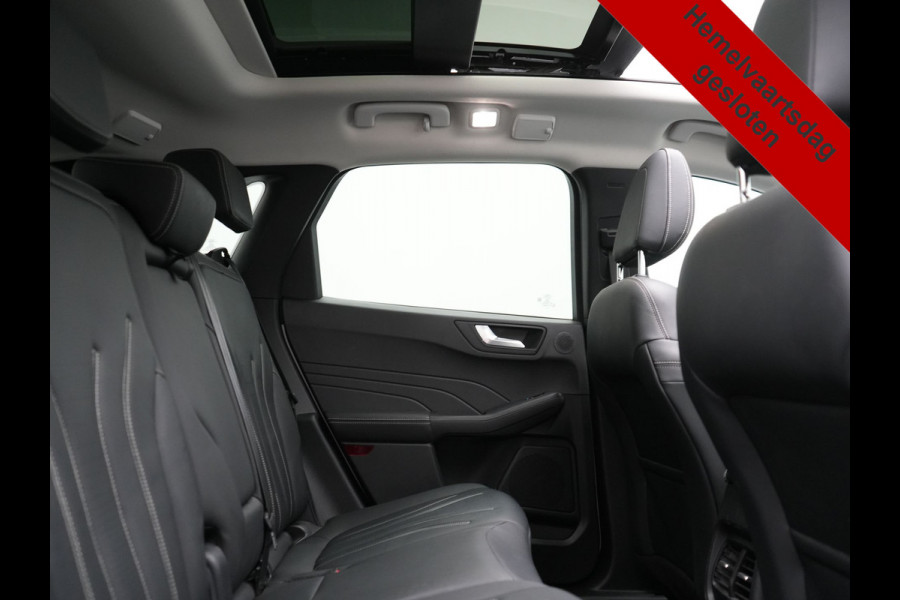 Ford Kuga 2.5 Vignale PHEV 225pk Dealer O.H. | Trekhaak Afn. | Panodak | Adaptive Cruise | Head Up | 360 Camera | Bang & Olufsen | Lederen Sportstoelen Memory & Verwarmd | Keyless | Achterbank Verwarmd | Blis | Stuur Verwarmd | Navigatie | DAB | Plug In Hybrid |