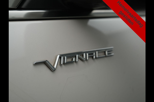 Ford Kuga 2.5 Vignale PHEV 225pk Dealer O.H. | Trekhaak Afn. | Panodak | Adaptive Cruise | Head Up | 360 Camera | Bang & Olufsen | Lederen Sportstoelen Memory & Verwarmd | Keyless | Achterbank Verwarmd | Blis | Stuur Verwarmd | Navigatie | DAB | Plug In Hybrid |