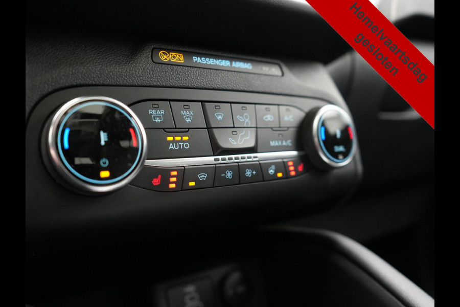 Ford Kuga 2.5 Vignale PHEV 225pk Dealer O.H. | Trekhaak Afn. | Panodak | Adaptive Cruise | Head Up | 360 Camera | Bang & Olufsen | Lederen Sportstoelen Memory & Verwarmd | Keyless | Achterbank Verwarmd | Blis | Stuur Verwarmd | Navigatie | DAB | Plug In Hybrid |