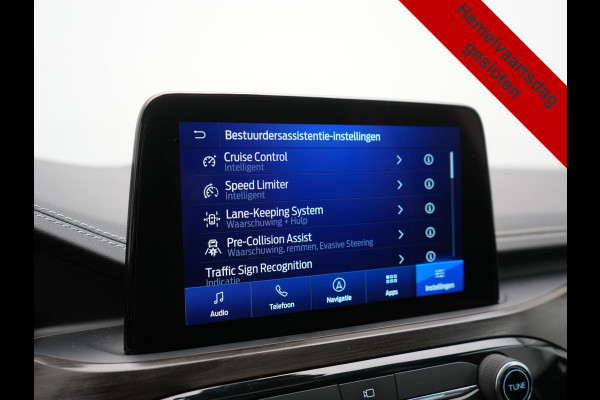 Ford Kuga 2.5 Vignale PHEV 225pk Dealer O.H. | Trekhaak Afn. | Panodak | Adaptive Cruise | Head Up | 360 Camera | Bang & Olufsen | Lederen Sportstoelen Memory & Verwarmd | Keyless | Achterbank Verwarmd | Blis | Stuur Verwarmd | Navigatie | DAB | Plug In Hybrid |