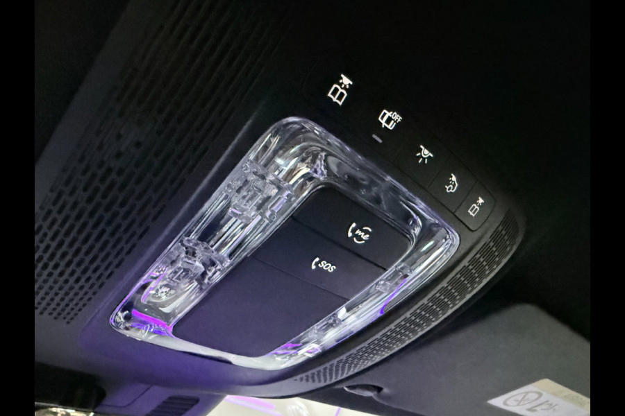 Mercedes-Benz A-Klasse 180 Business Solution AMG NAVI/V-COCKPIT/CAM/DAB/LED/CARPLAY/ECC/PDC///