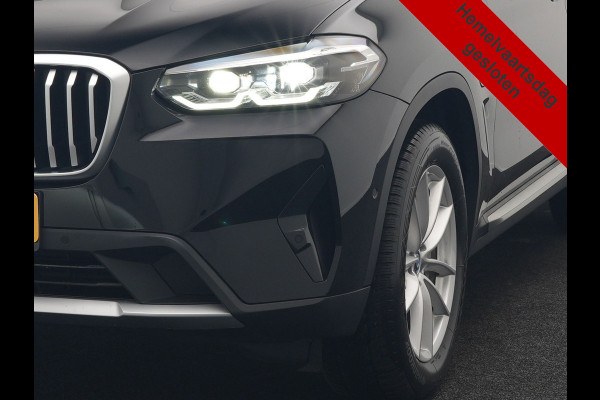 BMW X3 xDrive30e High Executive FACELIFT PHEV 293pk Dealer O.H. | Trekhaak Af Fabriek | Panodak | Camera | Lederen Sportstoelen Verwarmd | Apple Carplay | Park Assist | Navigatie | DAB | 18''L.M. | Plug In Hybrid |