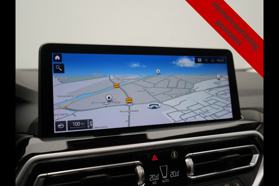 BMW X3 xDrive30e High Executive FACELIFT PHEV 293pk Dealer O.H. | Trekhaak Af Fabriek | Panodak | Camera | Lederen Sportstoelen Verwarmd | Apple Carplay | Park Assist | Navigatie | DAB | 18''L.M. | Plug In Hybrid |