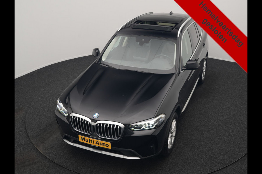 BMW X3 xDrive30e High Executive FACELIFT PHEV 293pk Dealer O.H. | Trekhaak Af Fabriek | Panodak | Camera | Lederen Sportstoelen Verwarmd | Apple Carplay | Park Assist | Navigatie | DAB | 18''L.M. | Plug In Hybrid |