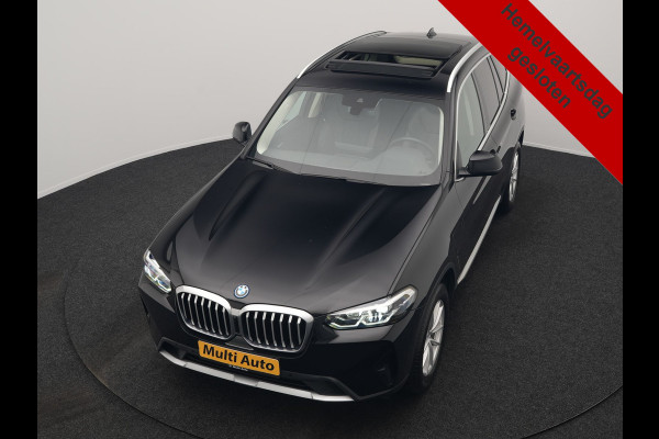 BMW X3 xDrive30e High Executive FACELIFT PHEV 293pk Dealer O.H. | Trekhaak Af Fabriek | Panodak | Camera | Lederen Sportstoelen Verwarmd | Apple Carplay | Park Assist | Navigatie | DAB | 18''L.M. | Plug In Hybrid |