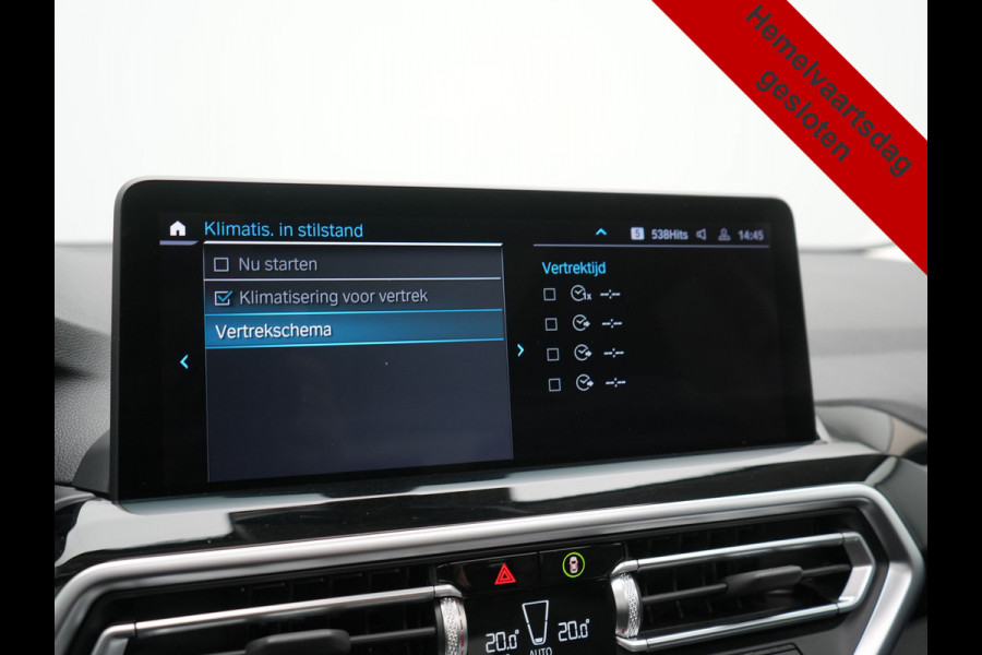 BMW X3 xDrive30e High Executive FACELIFT PHEV 293pk Dealer O.H. | Trekhaak Af Fabriek | Panodak | Camera | Lederen Sportstoelen Verwarmd | Apple Carplay | Park Assist | Navigatie | DAB | 18''L.M. | Plug In Hybrid |