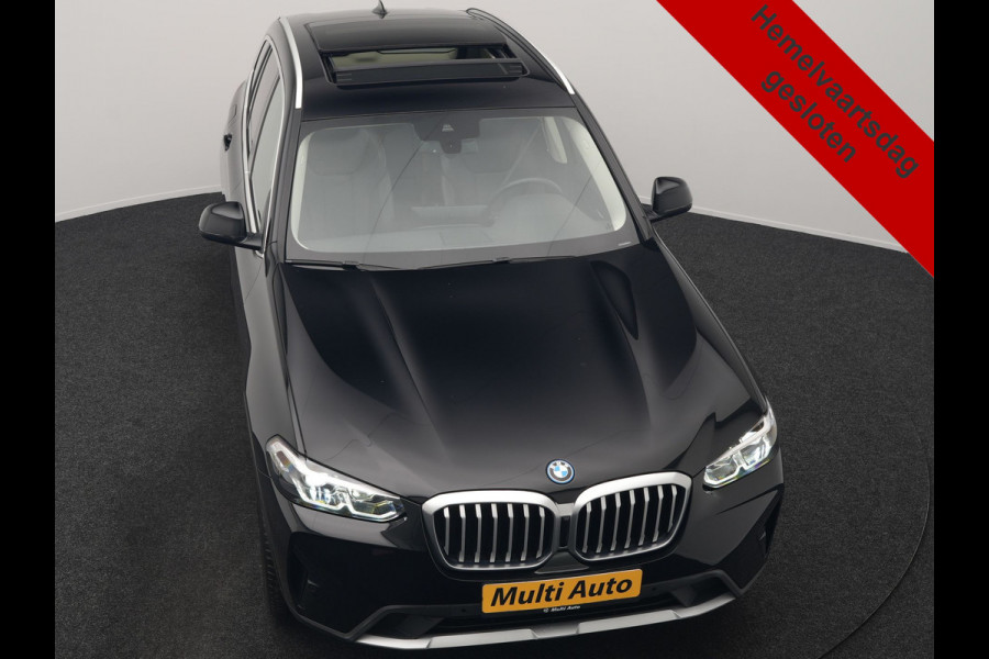 BMW X3 xDrive30e High Executive FACELIFT PHEV 293pk Dealer O.H. | Trekhaak Af Fabriek | Panodak | Camera | Lederen Sportstoelen Verwarmd | Apple Carplay | Park Assist | Navigatie | DAB | 18''L.M. | Plug In Hybrid |