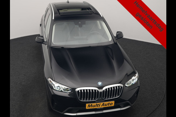 BMW X3 xDrive30e High Executive FACELIFT PHEV 293pk Dealer O.H. | Trekhaak Af Fabriek | Panodak | Camera | Lederen Sportstoelen Verwarmd | Apple Carplay | Park Assist | Navigatie | DAB | 18''L.M. | Plug In Hybrid |