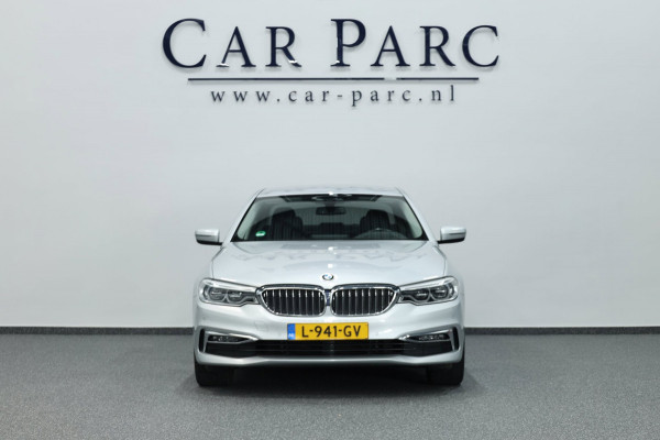 BMW 5 Serie 530e iPerformance High Executive LED/VIRTUAL/SFEER/SOFT/LEER+S.VERWARMING/LMV/CAM/ECC/12 MND GARANTIE