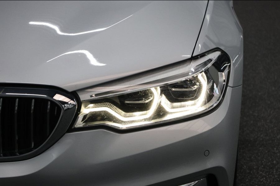 BMW 5 Serie 530e iPerformance High Executive LED/VIRTUAL/SFEER/SOFT/LEER+S.VERWARMING/LMV/CAM/ECC/12 MND GARANTIE