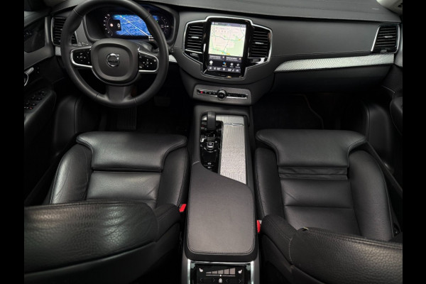 Volvo XC90 T8 Hybride long range Plus Dark THUNDER GREY 7 Zits All Black trekhaak 455pk 360 camera