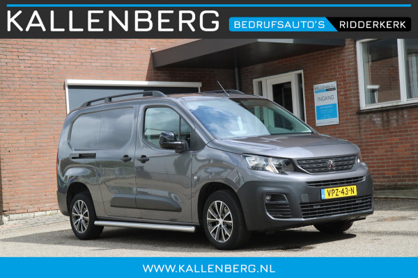 Peugeot Partner 1.5 BlueHDi 130PK Automaat L2 / Camera / 3 zits / multi stuur