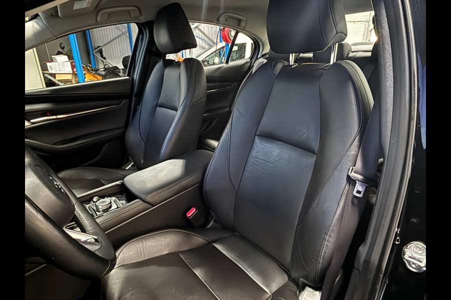 Mazda 3 2.0 e-SkyActiv-X M Hybrid 180 Comfort met Bose Leer | Navi | Clima | Camera