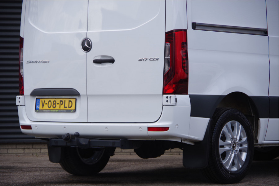Mercedes-Benz Sprinter 317 1.9 CDI L1H1 RWD AUT. LED, TREKHAAK, LEDER, 360 CAMERA, STANDKACHEL, STOELVERWARMING, LEDER STUUR, CRUISE