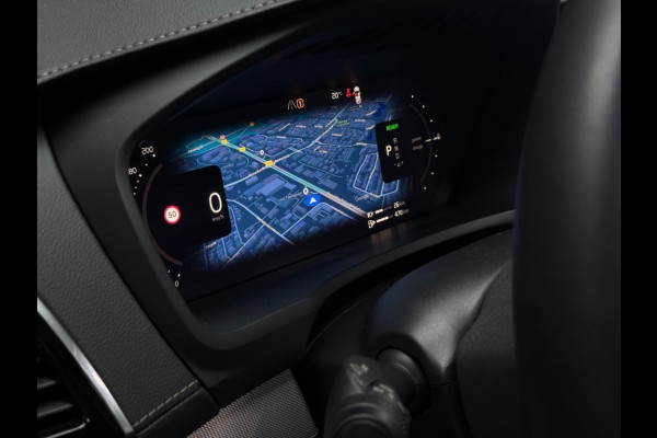 Volvo XC90 T8 Hybride long range Plus Dark THUNDER GREY 7 Zits All Black trekhaak 455pk 360 camera