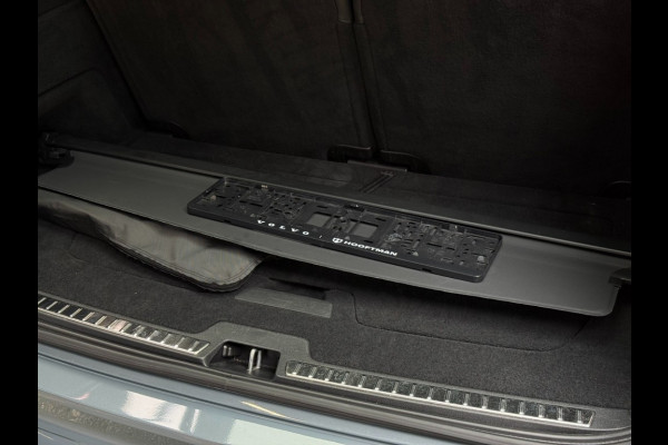 Volvo XC90 T8 Hybride long range Plus Dark THUNDER GREY 7 Zits All Black trekhaak 455pk 360 camera