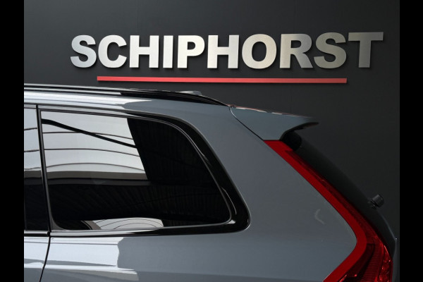 Volvo XC90 T8 Hybride long range Plus Dark THUNDER GREY 7 Zits All Black trekhaak 455pk 360 camera