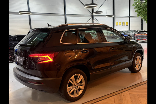 Škoda Karoq 1.5 TSI ACT Style Garantie Trekhaak Camera StoelVW Adoptieve Cruise Sfeer Navi Clima Xenon Dab Rijklaar