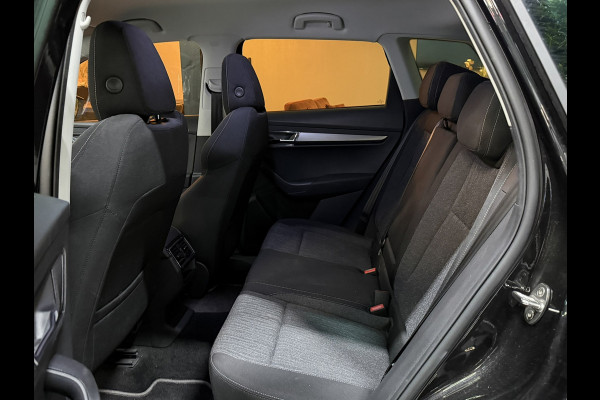 Škoda Karoq 1.5 TSI ACT Style Garantie Trekhaak Camera StoelVW Adoptieve Cruise Sfeer Navi Clima Xenon Dab Rijklaar
