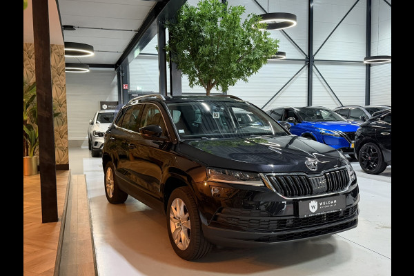 Škoda Karoq 1.5 TSI ACT Style Garantie Trekhaak Camera StoelVW Adoptieve Cruise Sfeer Navi Clima Xenon Dab Rijklaar