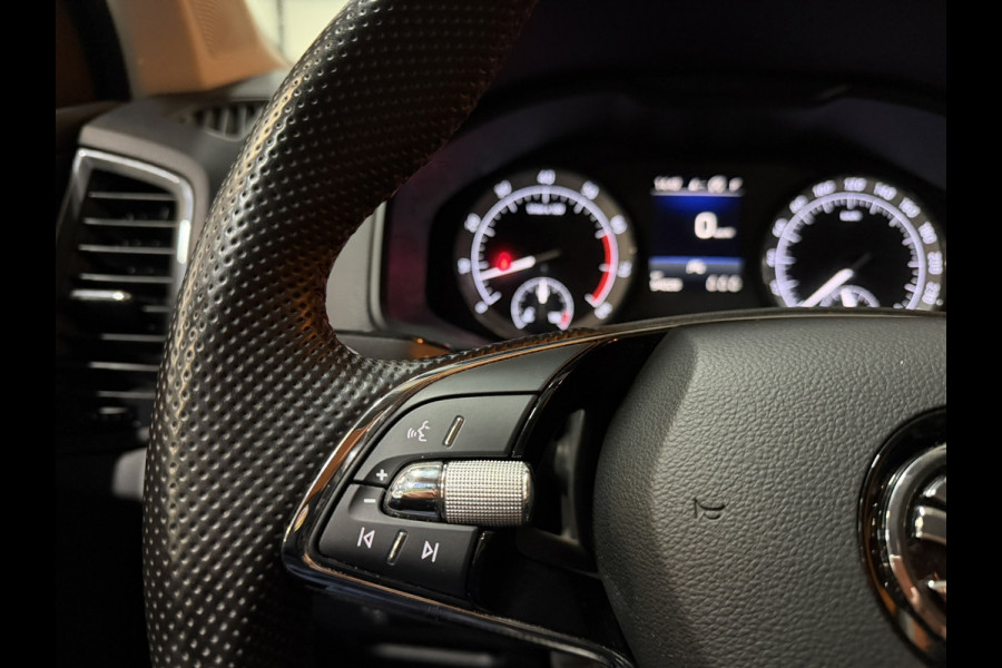 Škoda Karoq 1.5 TSI ACT Style Garantie Trekhaak Camera StoelVW Adoptieve Cruise Sfeer Navi Clima Xenon Dab Rijklaar