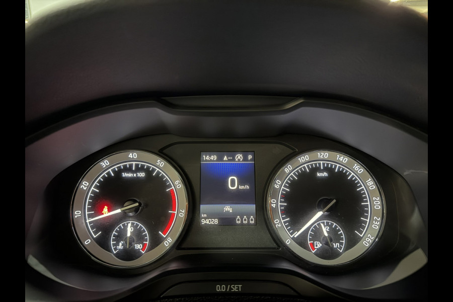 Škoda Karoq 1.5 TSI ACT Style Garantie Trekhaak Camera StoelVW Adoptieve Cruise Sfeer Navi Clima Xenon Dab Rijklaar