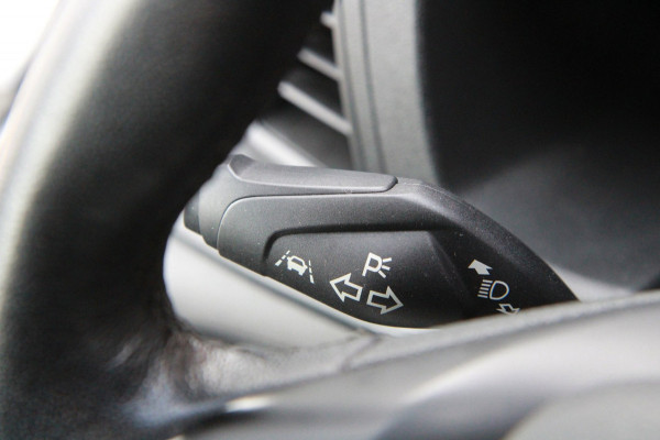 Ford Transit Custom 320 2.0 TDCI L1H1 Limited / Sortimo inrichting / Camera / 3 zits / carplay