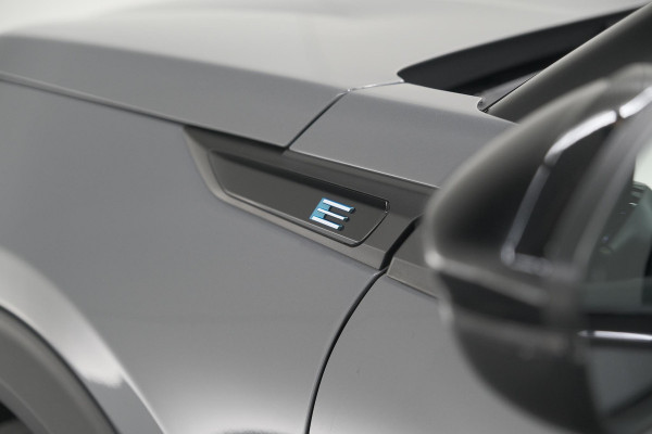 Peugeot e-2008 EV GT Avantage 54 kWh | 96.8% SOH | 11 KW Lader | 360 Camera | Panoramadak | Dodehoekdetectie
