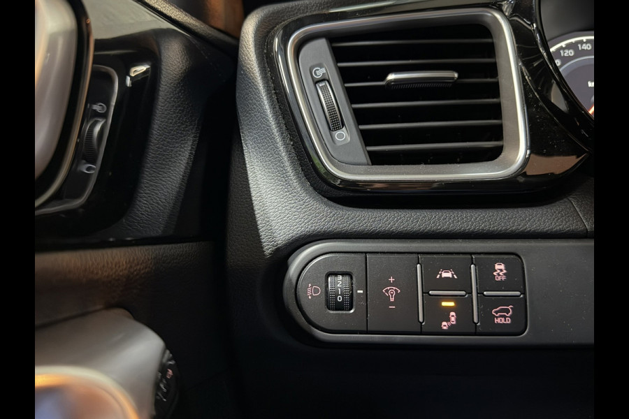 Kia ProCeed 1.5 T-GDi GT-Line Garantie Pano JBL Blindspot Elek Achterklep ACC StuurVW StoelVW Keyless Navi Clima Led Dab Rijklaar