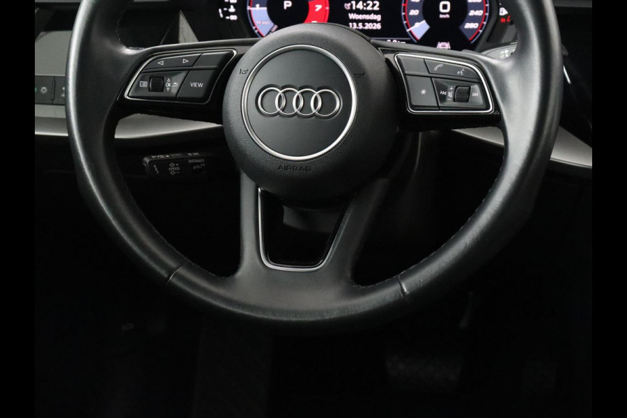 Audi A3 30 TFSI Advanced edition | Park Assist | Carplay | Virtual Cockpit | Sportstoelen | Navigatie | Climate control | Full LED | Cruise control | Bluetooth