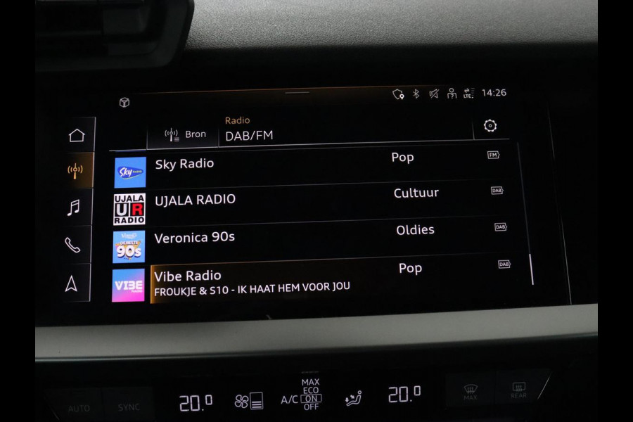 Audi A3 30 TFSI Advanced edition | Park Assist | Carplay | Virtual Cockpit | Sportstoelen | Navigatie | Climate control | Full LED | Cruise control | Bluetooth