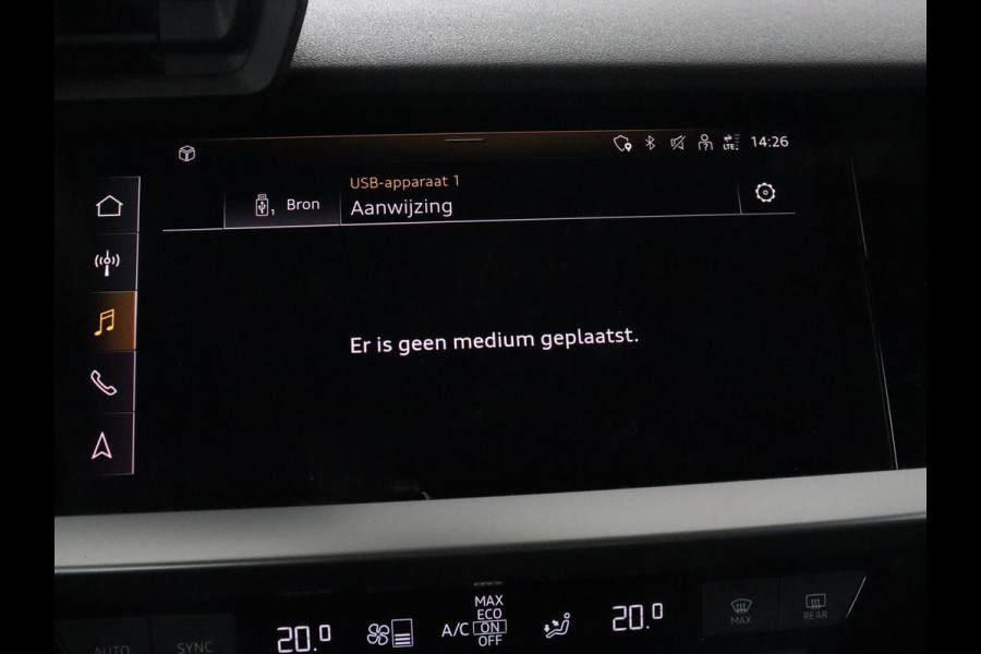 Audi A3 30 TFSI Advanced edition | Park Assist | Carplay | Virtual Cockpit | Sportstoelen | Navigatie | Climate control | Full LED | Cruise control | Bluetooth