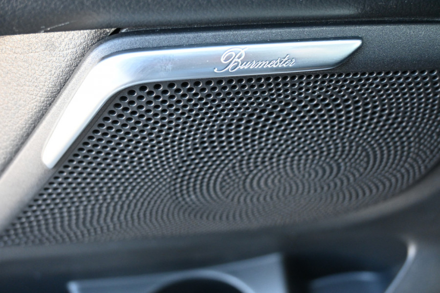 Mercedes-Benz V-Klasse 300d 4-Matic AMG L2 Exclusive DC Airmatic, Panoramadak, Standkachel, Etc.