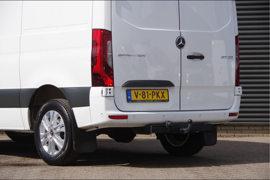 Mercedes-Benz Sprinter 317 1.9 CDI L1H1 RWD AUT. LED, TREKHAAK, LEDER, 360 CAMERA, STANDKACHEL, STOELVERWARMING, LEDER STUUR, CRUISE
