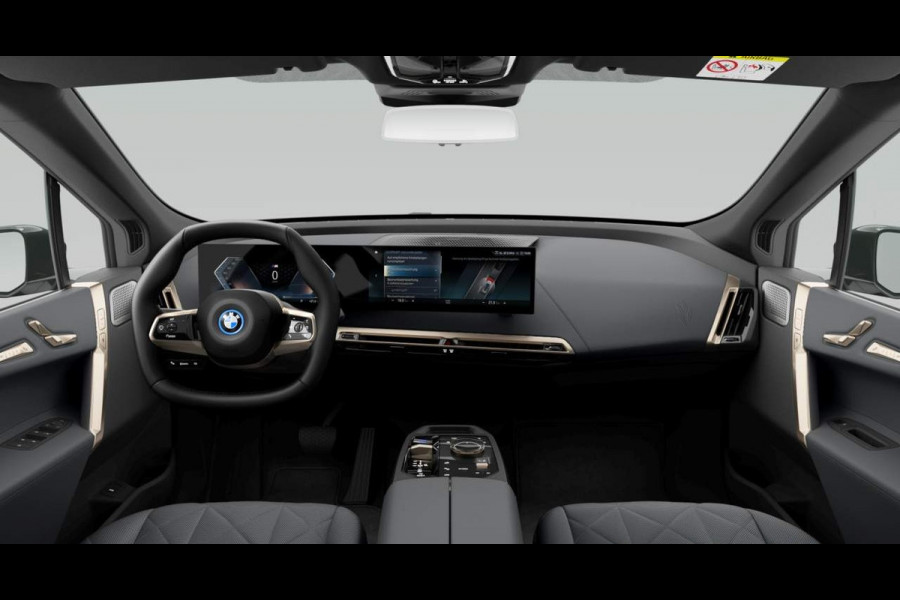BMW iX M60 - 112kWh - Pano - Bowers & Wilkins - Trekhaak