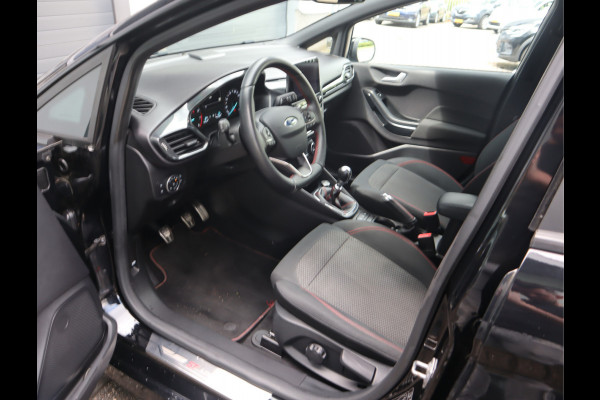 Ford Fiesta 1.0 EcoBoost ST-Line Navi / Cruise /Lane assist / Pdc / Carplay / Voldoende Apk Btw auto