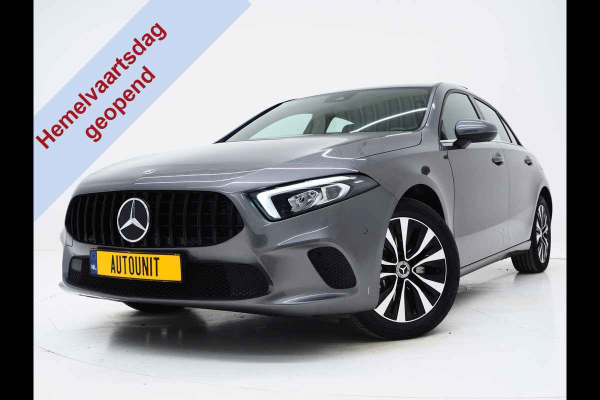 Mercedes-Benz A-Klasse 250 e Panamericana | Panoramadak | Widescreen | Camera | Leder | Zwarte Hemel | Cruise | DAB
