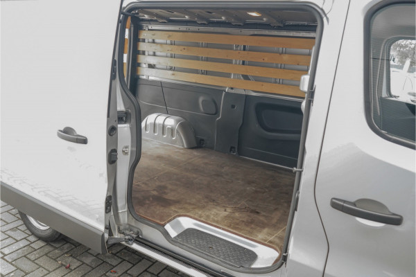 Fiat Talento 1.6 MJ EcoJet L2H1 Airco Navigatie Trekhaak DAB