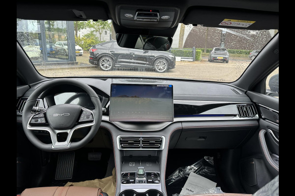 BYD SEAL U 1.5 DM-i FWD Boost NIEUWE AUTO UIT VOORRAAD LEVERBAAR | 6 JAAR GARANTIE T/M 02-2032 | ALL-IN PRIJS | BTW VERREKENBAAR | FULL OPTION | PANODAK | ELEKTRISCHE STOELEN | ELEKTRISCHE ACHTERKLEP |