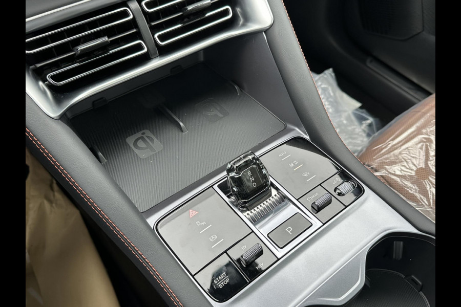 BYD SEAL U 1.5 DM-i FWD Boost NIEUWE AUTO UIT VOORRAAD LEVERBAAR | 6 JAAR GARANTIE T/M 02-2032 | ALL-IN PRIJS | BTW VERREKENBAAR | FULL OPTION | PANODAK | ELEKTRISCHE STOELEN | ELEKTRISCHE ACHTERKLEP |